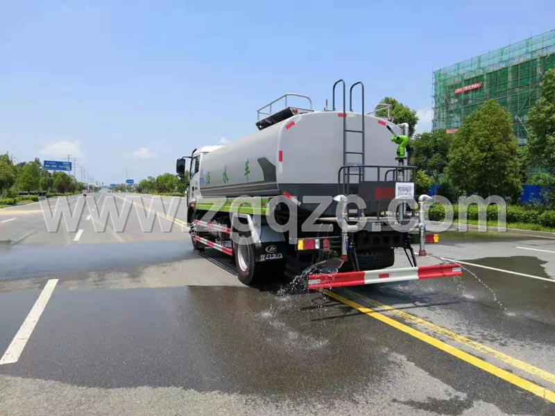 程力集團(tuán)福田瑞沃灑水車